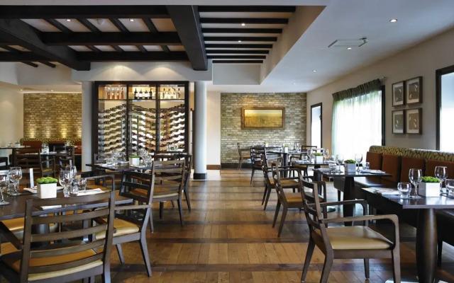 Delta Hotels by Marriott Tudor Park Country Club