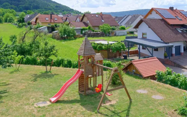 Main-Vinotel Weingut Helmstetter