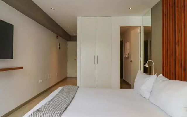 w Modern Loft w AC in Barranco