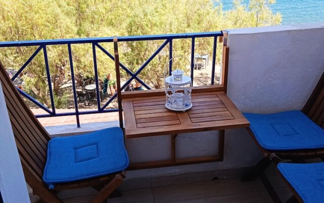 "alkistis Cozy By The Beach Apt. In Ikaria Island, Therma 1st Floor"