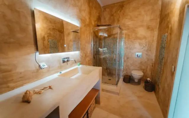Kythera secrets suites