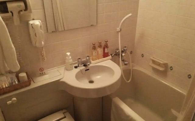 Okazaki New Grand Hotel