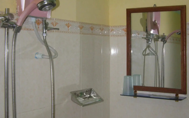 Bun Kao Guest House