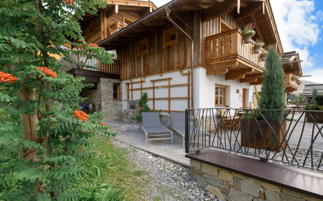 Chalet in Flachau with a shared pool