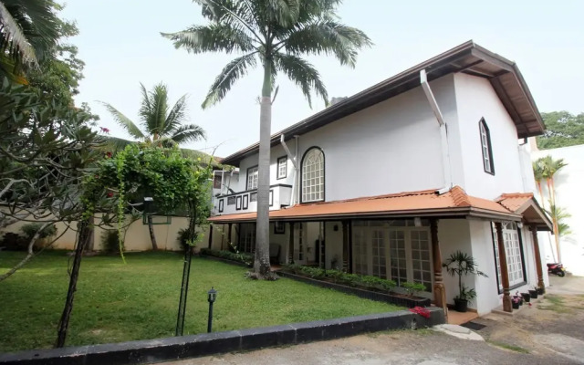 Olu Colombo Villa