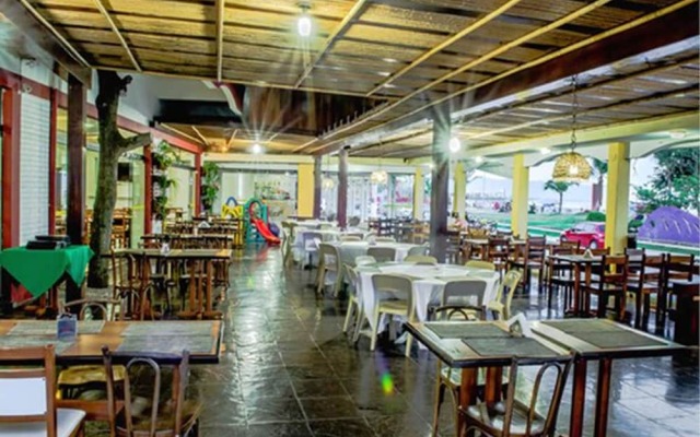 27 Praia Hotel