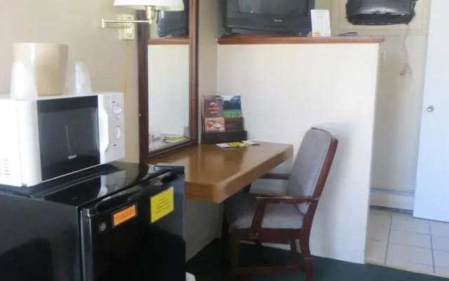 Budget Inn Motel Denison