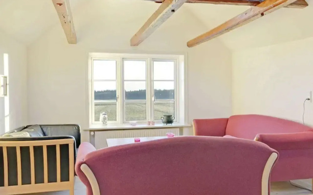 10 Person Holiday Home in Oksbol