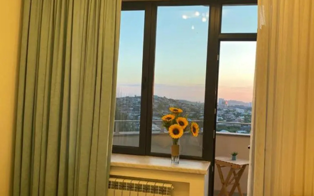 Beautiful apartment with 3 balconies in the center of Yerevan