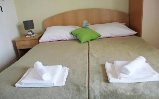 Guesthouse Podaca
