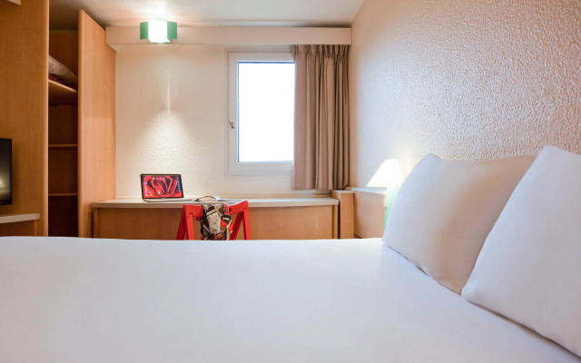 Ibis Provins