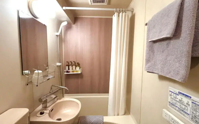 E Hotel WARABI