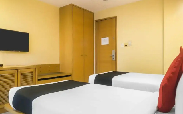Capital O 15501 Hotel Regency