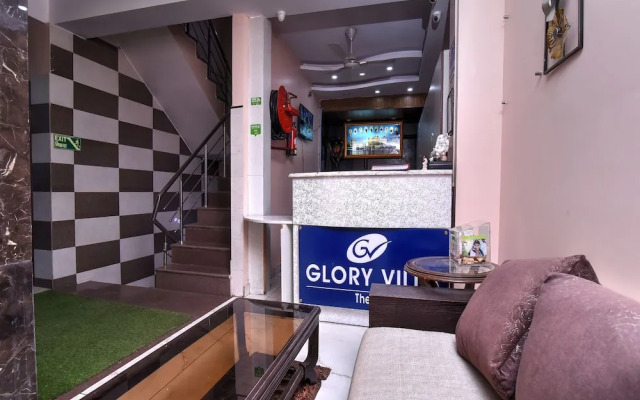 OYO 23188 Glory Villa