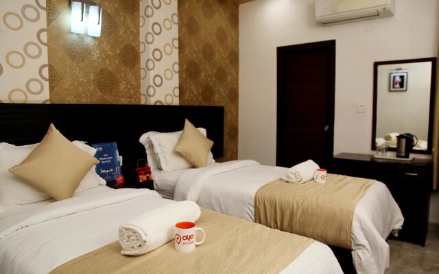 OYO Rooms Mall Road Cantonment