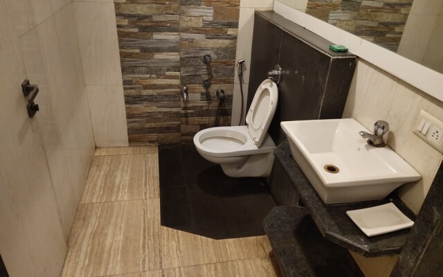 Hotel Praveen International