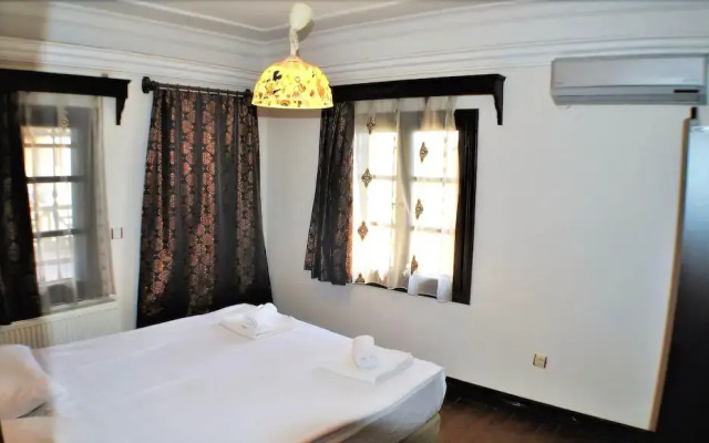 Secret Villa Bitez - 3 Bedrooms