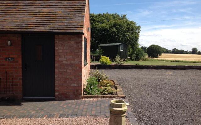 The Cow Shed, Modern Barn Conversion, Kenilworth