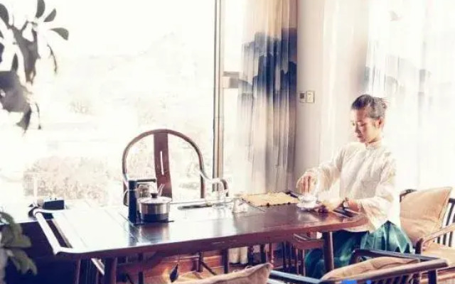 Metropolo Hotels(Potala Palace store, Lhasa)