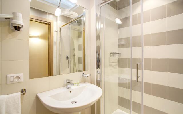 Top Floor Navona Guest House