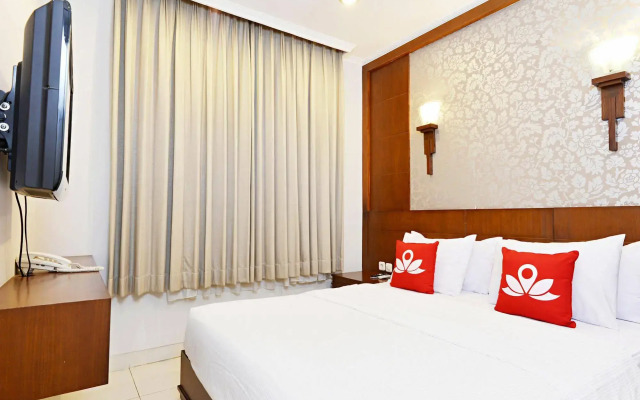 ZEN Rooms Cihampelas Otten