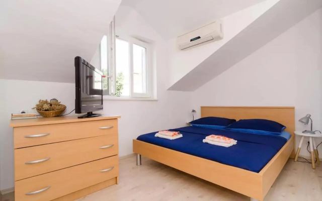 Apartments Eva