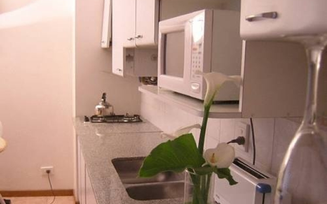 Regency Bombal Apartments