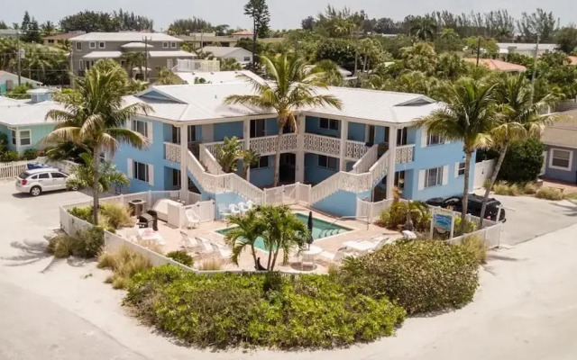 AM Beach Place Unit 3