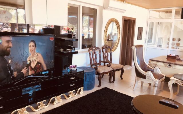 Teos Alesta Apart Pansiyon