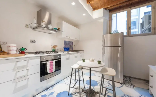 Short-let Florence Charming Suite