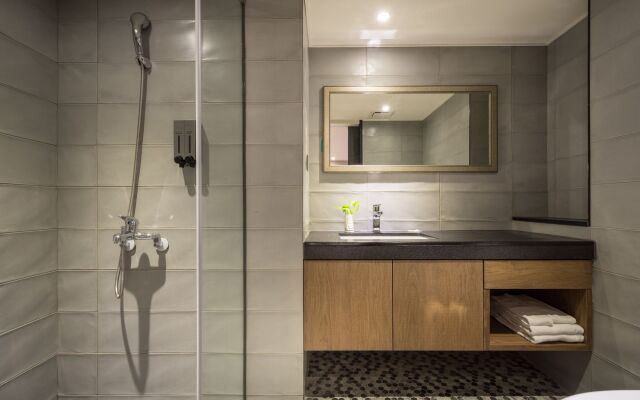 CHECK inn Taichung Wenxin Zhongqing