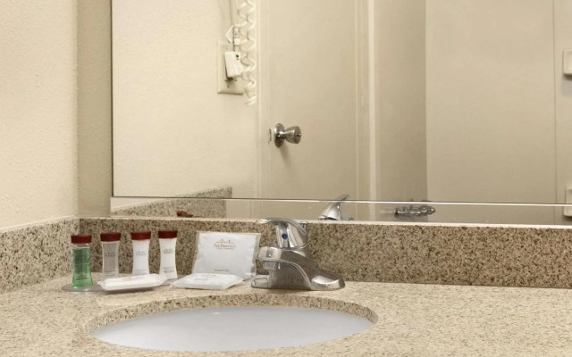 Ramada Burlington Hotel and Conference Center