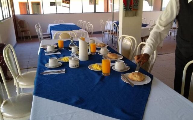 Hotel Comtucar Carhuaz