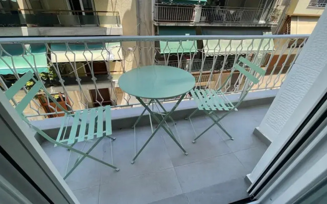 Eunoia Apartment - At062