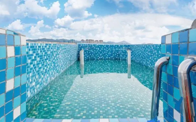 Foshan Mountain Yingyun Residential Residence – Pool – Foshan