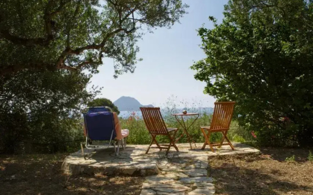 Villa Anta house by the sea