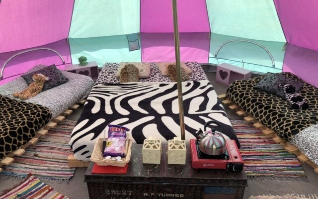 Fully Equipped Bell Tent 1 Campsite