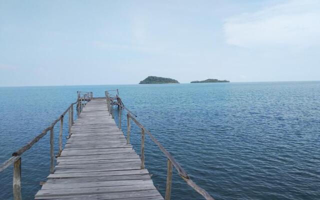 Tanjong Tinggi Cottage