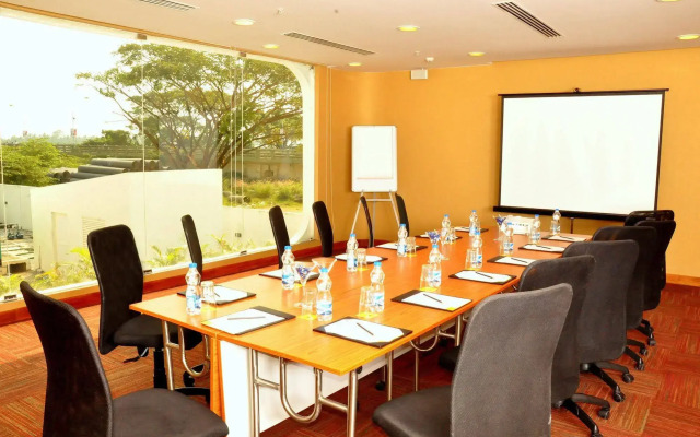 Keys Select by Lemon Tree Hotels, Kochi