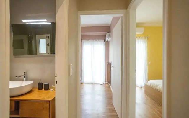Spacious 2-bedroom Retreat in the Heart of Athens