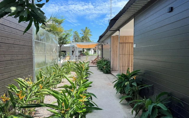 Wanderlust Garden Inn