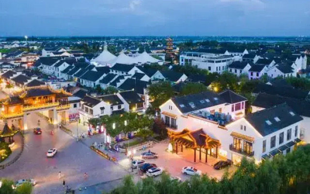 Zelan Courtyard Hotel