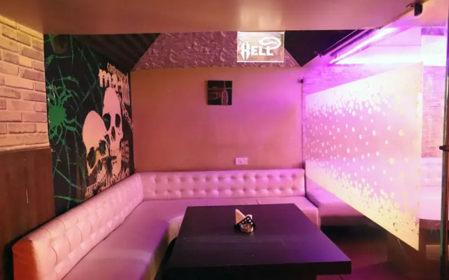 Hotel Radhika Regency