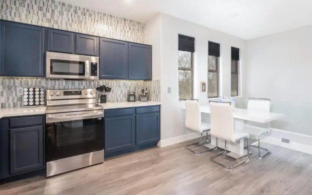 Scottsdale Condo Overlooking Golf Course