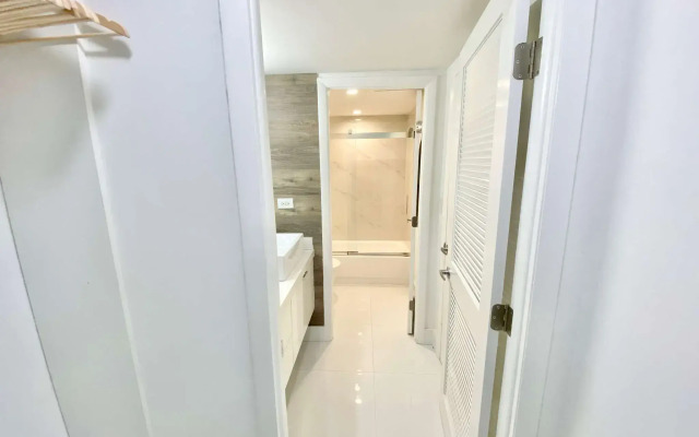 Ba Miami Apartments