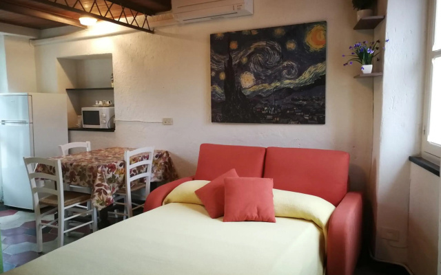 Bike NIGHT-bike friendly, cozy loft, Finale Ligure