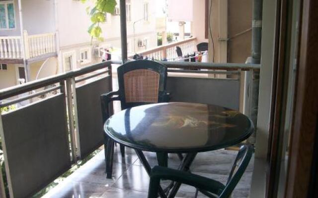 Rezo's Guest House
