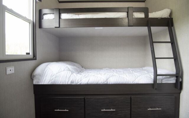 Great Blue Resorts - Woodland Estate