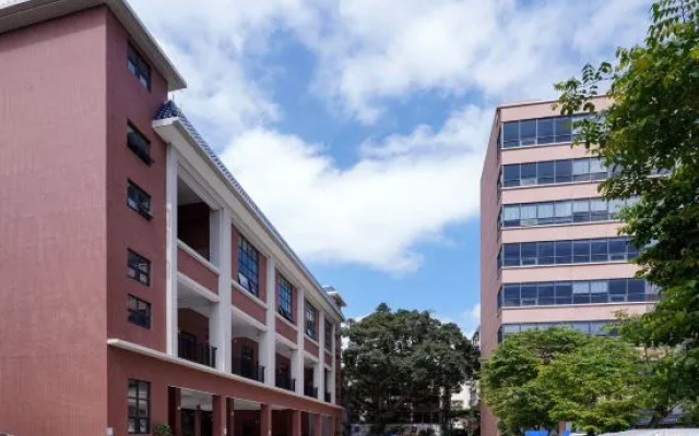 Zhanjiang Yuexin Hotel (Lingnan Normal University Branch, Zhanjiang Republic of China Style Street) – Exterior – Zhanjiang