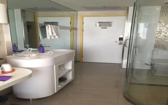 Zhotels
